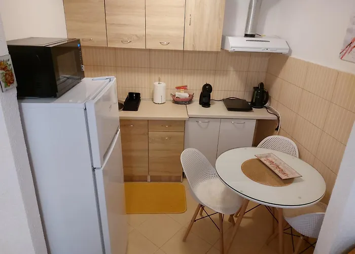 Ljubovic Apartamento *